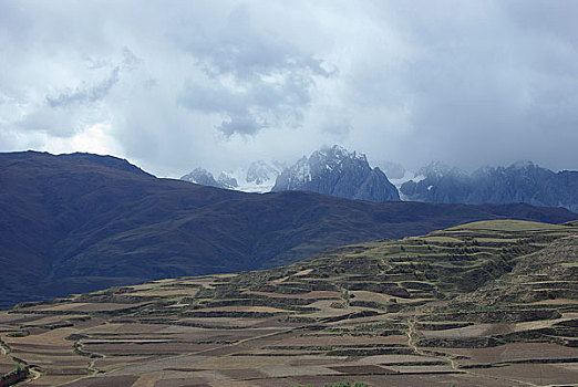 西藏甘孜