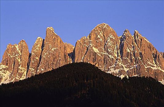 多洛迈特山,意大利