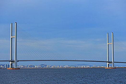 新鸭绿江大桥
