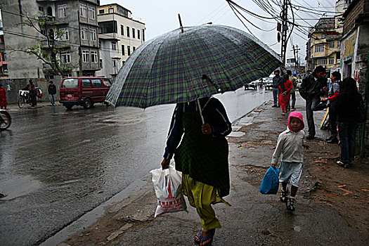孩子,母亲,背影,家,第一,雨,季节,加德满都,尼泊尔,气候变化