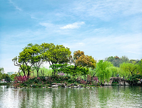 杨州瘦西湖湖上园林水榭