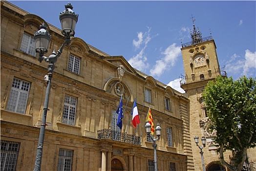市政厅,普罗旺斯