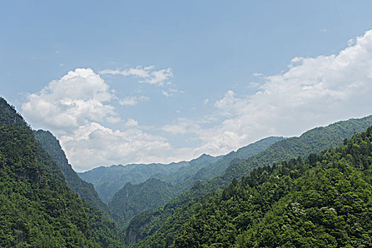 神农架群山