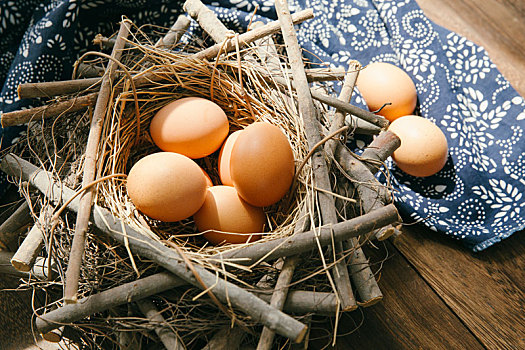 新鲜鸡蛋