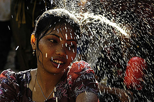 头像,部族,女孩,水,节日,市场,男青年,女人,投掷,喜爱,孟加拉,四月,2007年