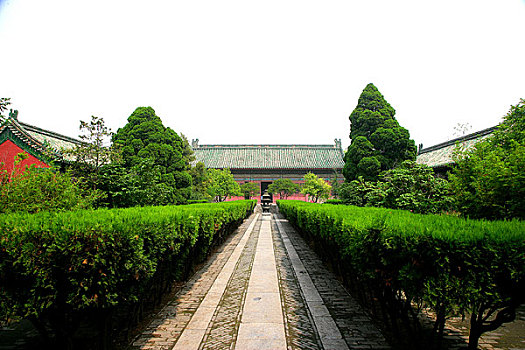 堂院是袁林最重要的,举行祭祀活动的场所