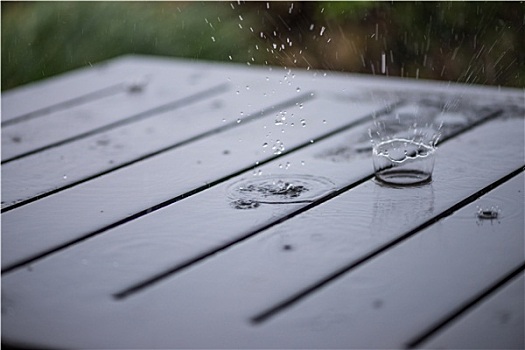 溅,雨,小水滴,木质露台,特写