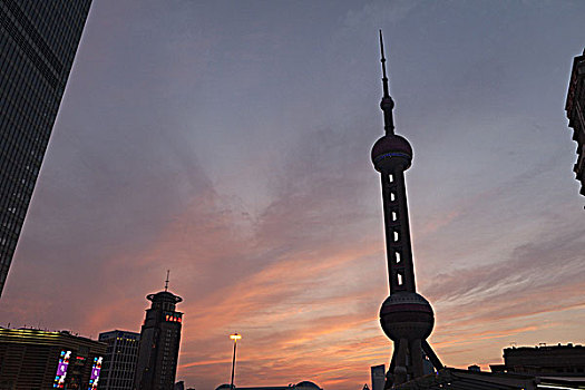 上海浦东陆家嘴的夜景风光