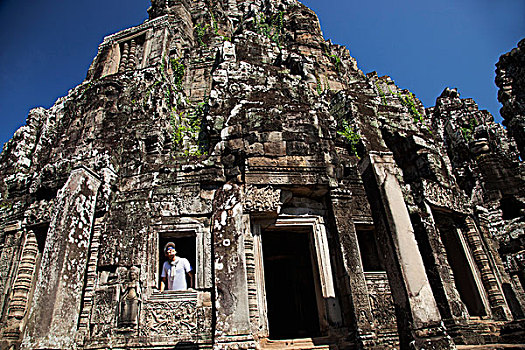 男人,向外看,石头,窗户,吴哥窟,柬埔寨