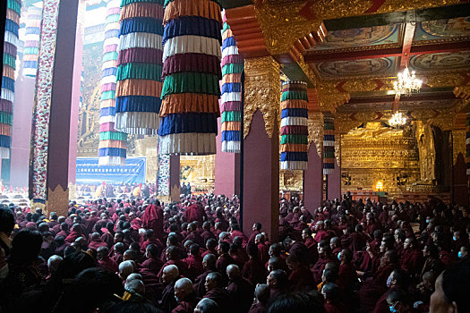 藏传佛教法会