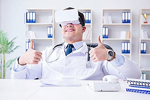 年轻,医生,虚拟现实,耳机,工作,办公室