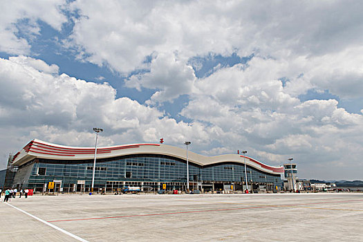 贵州遵义茅台机场航站楼及跑道