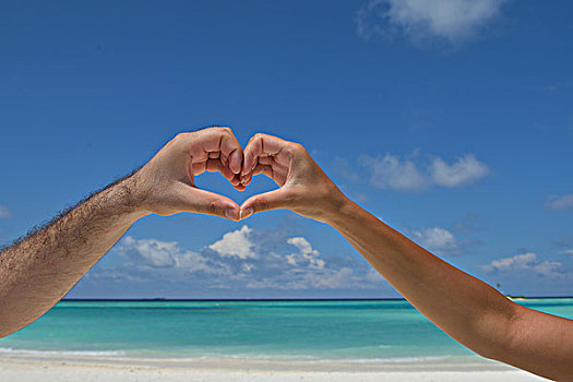 浪漫,情侣,心形,爱情,手臂,晴朗,热带沙滩,海洋,背景