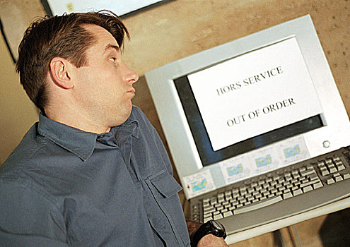 男人,看电脑,显示屏,标识