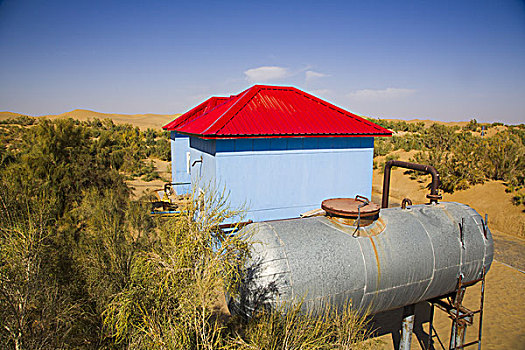 沙漠公路供水站