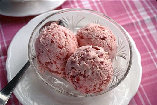 碗,草莓冰激凌