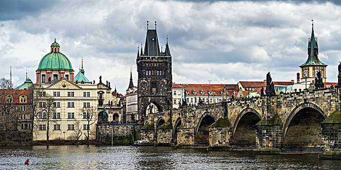 查理大桥,穿过,伏尔塔瓦河,布拉格,捷克共和国