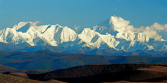 四川贡嘎山群峰