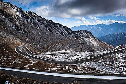 巴朗山风光