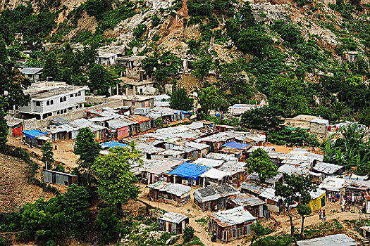 haiti,port,au,prince,refugee,camp,on,hill