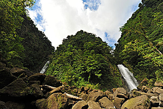 dominica,morne,trois,pitons,twin,waterfalls,of,trafalgar,falls