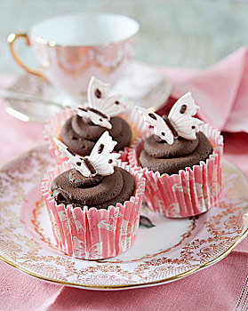 黑巧克力,杯形蛋糕,软糖,蝴蝶