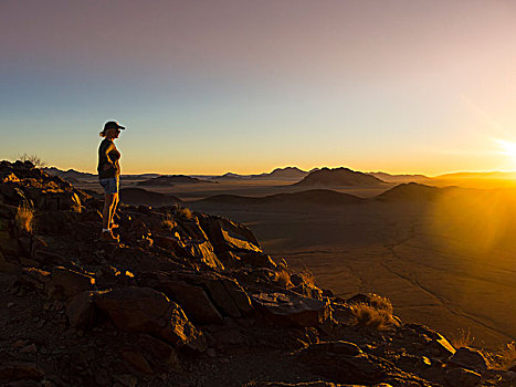 女人,日落,远眺,山,区域,纳米比亚,非洲