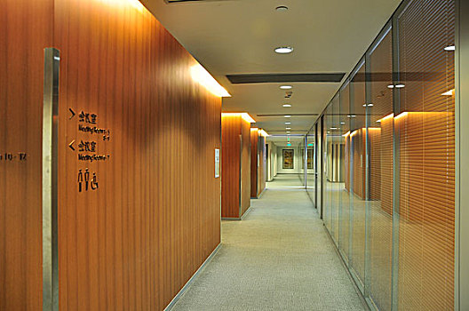 企业办公楼走廊