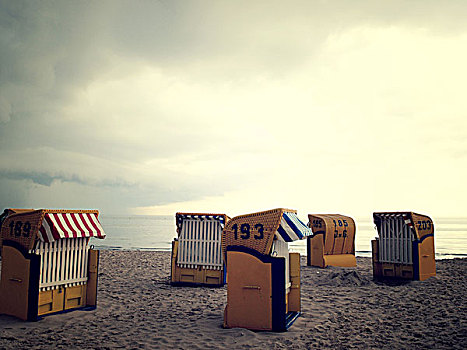 海滩,藤椅
