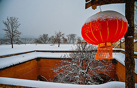 陕州地坑院