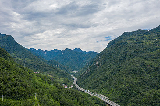 襄阳保康风光