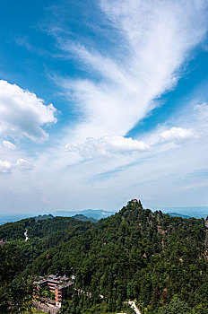 晴朗天气,重庆石笋山风光