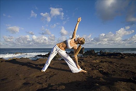 夏威夷,毛伊岛,女青年,瑜珈,靠近,海洋