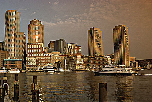 美国,马萨诸塞,波士顿,波士顿港,建筑,水岸