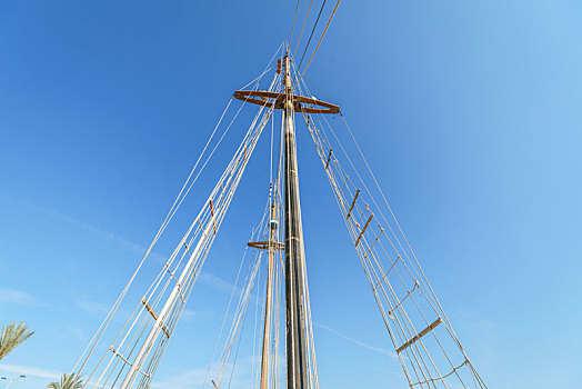 帆船桅杆