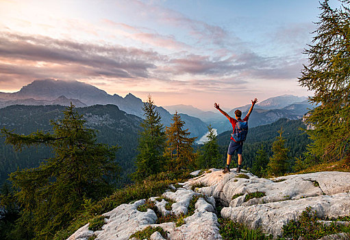 远足,手臂,空气,顶峰,风景,日落,左边,瓦茨曼山,国家公园,贝希特斯加登地区,上巴伐利亚,巴伐利亚,德国,欧洲