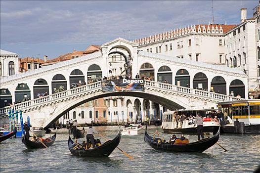 小船,游客,大运河,靠近,里亚尔托桥,威尼斯,意大利