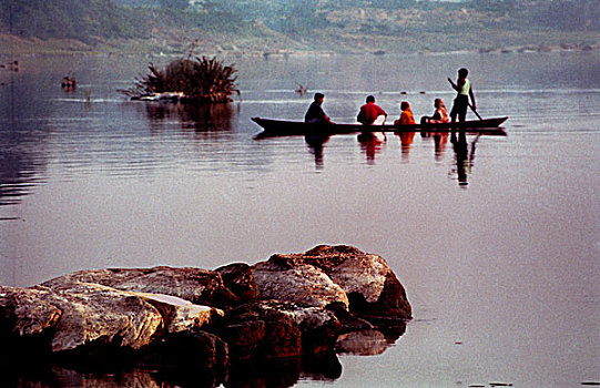 河,开始,印度,通过,西孟加拉,湾,孟加拉,奥里萨帮,一月,2004年