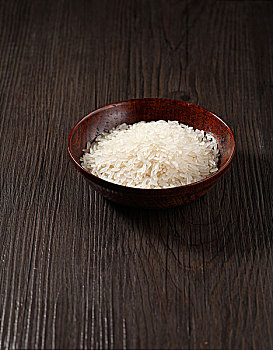 一碗大米,粮食,木碗