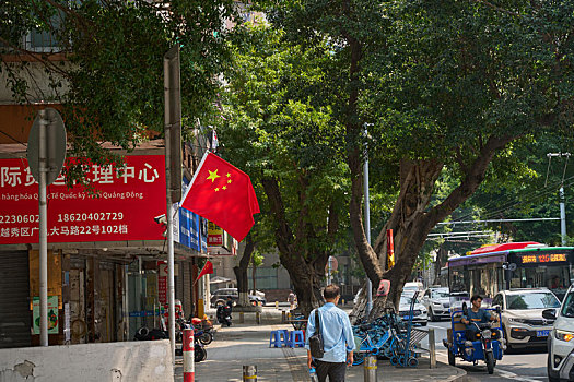 羊城广州越秀老区初秋祥和景色