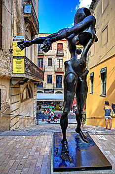 敬意,纽顿,青铜,雕塑,街道,费格拉斯,费卡洛斯,吉拉那省,加泰罗尼亚,西班牙,欧洲