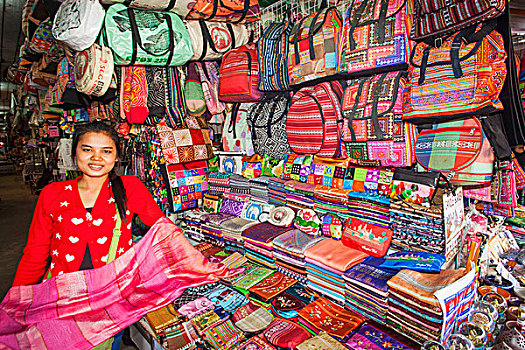 柬埔寨,收获,老,市场,女孩,销售,丝绸,商品