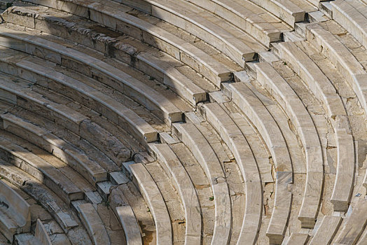 希腊雅典卫城著名景点阿迪库斯露天剧场的台阶特写