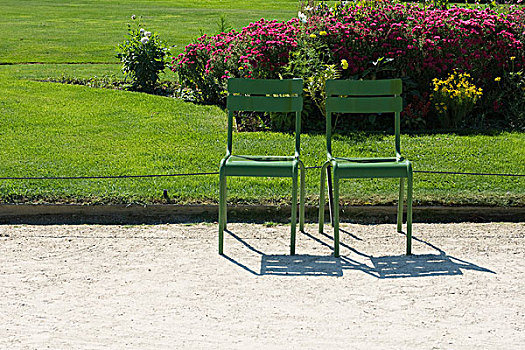 法国,巴黎,金属,椅子,并排,公园