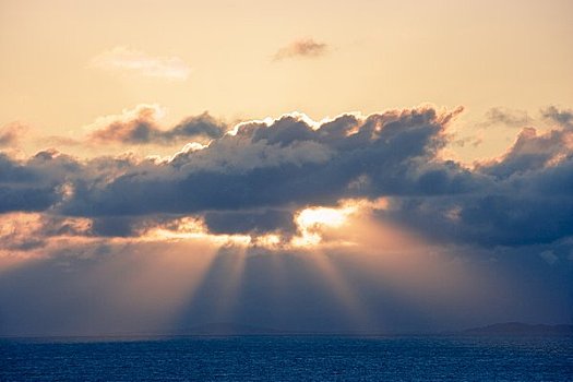 阳光,云,上方,海洋,斯凯岛,苏格兰