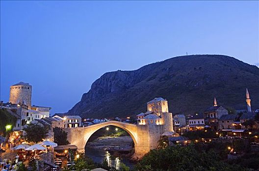 波斯尼亚,莫斯塔尔,光亮,晚上,仿制,16世纪,石桥,毁坏,2004年