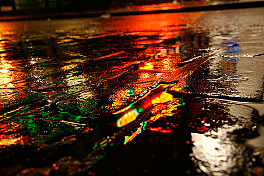 下雨,霓虹,反射,鹅卵石,街道,在家办公,伦敦,英国