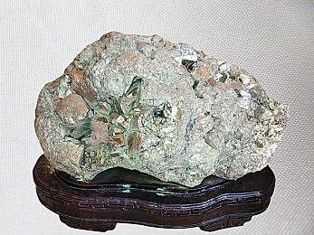 铁矿石图片