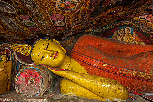 卧佛,雕塑,涂绘,天花板,石头,洞穴,庙宇,中央省,斯里兰卡,亚洲