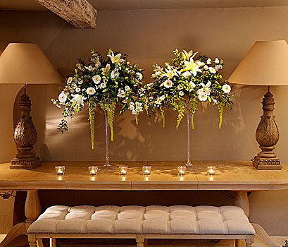 花,花束,灯,木桌子,长椅